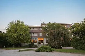 Otel Verdemilia Anzola dell'Emilia